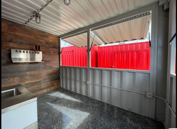 20FT SHIPPING CONTAINER BAR - Image 3