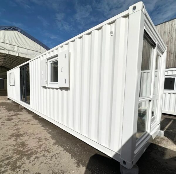 40FT PORTABLE OFFICE CONTAINER - Image 2