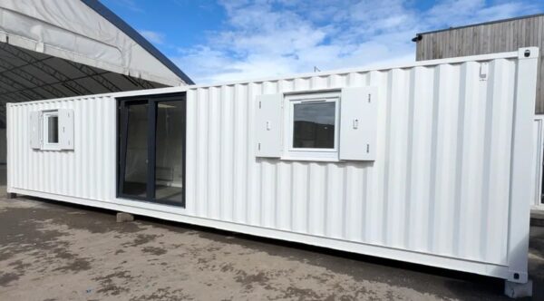 40FT PORTABLE OFFICE CONTAINER